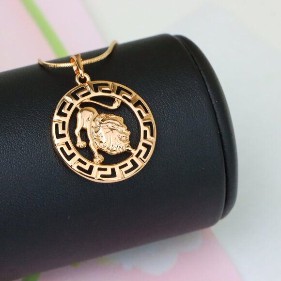 "Leo Zodiac Lion Pendant in Rose Gold Finish with Intricate Detailing, XPPT1332 - Picture 13 of 13